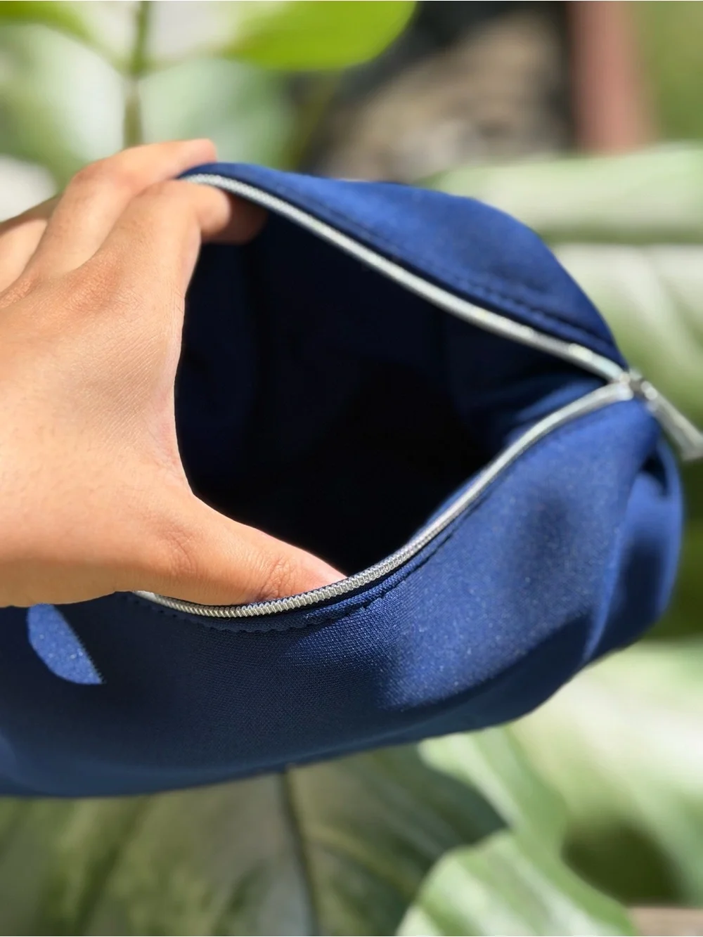 Gucci Navy Blue Guilty Men’s Sunglasses Case